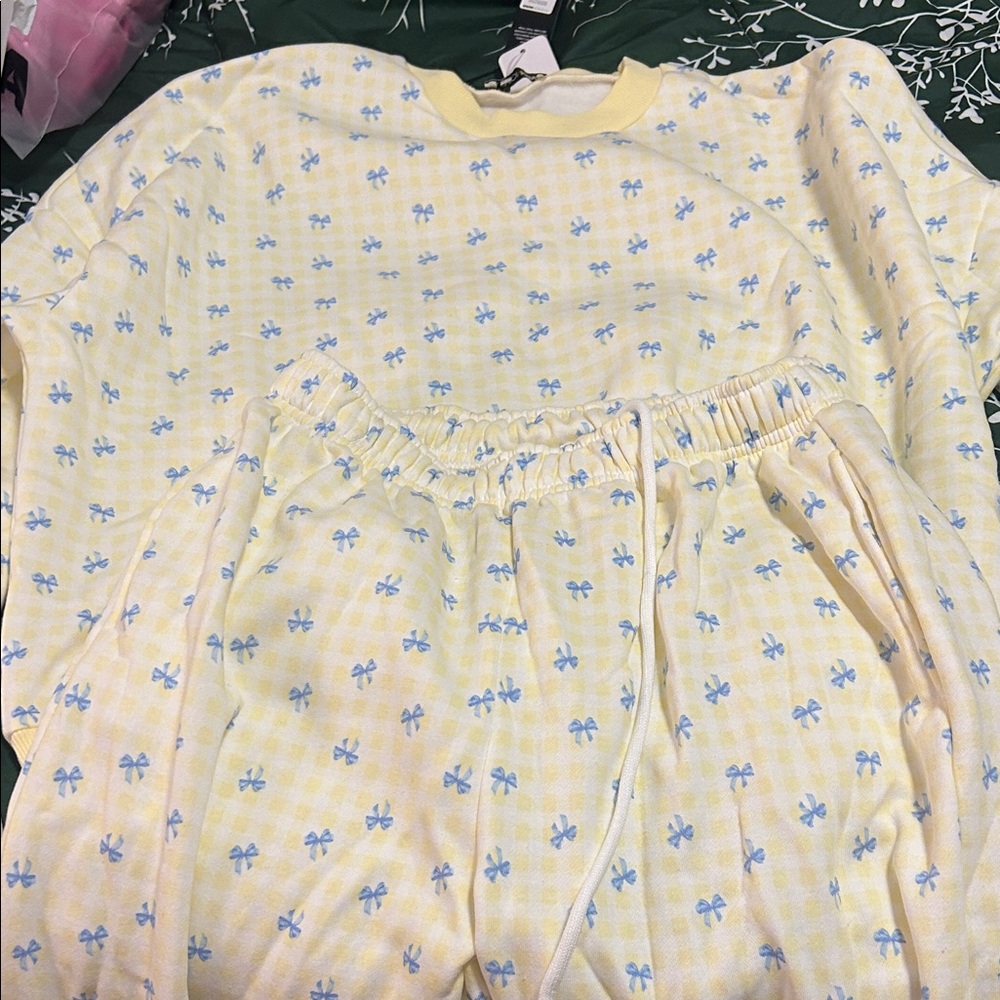 Fashion Nova Yellow and Blue Pajama Set